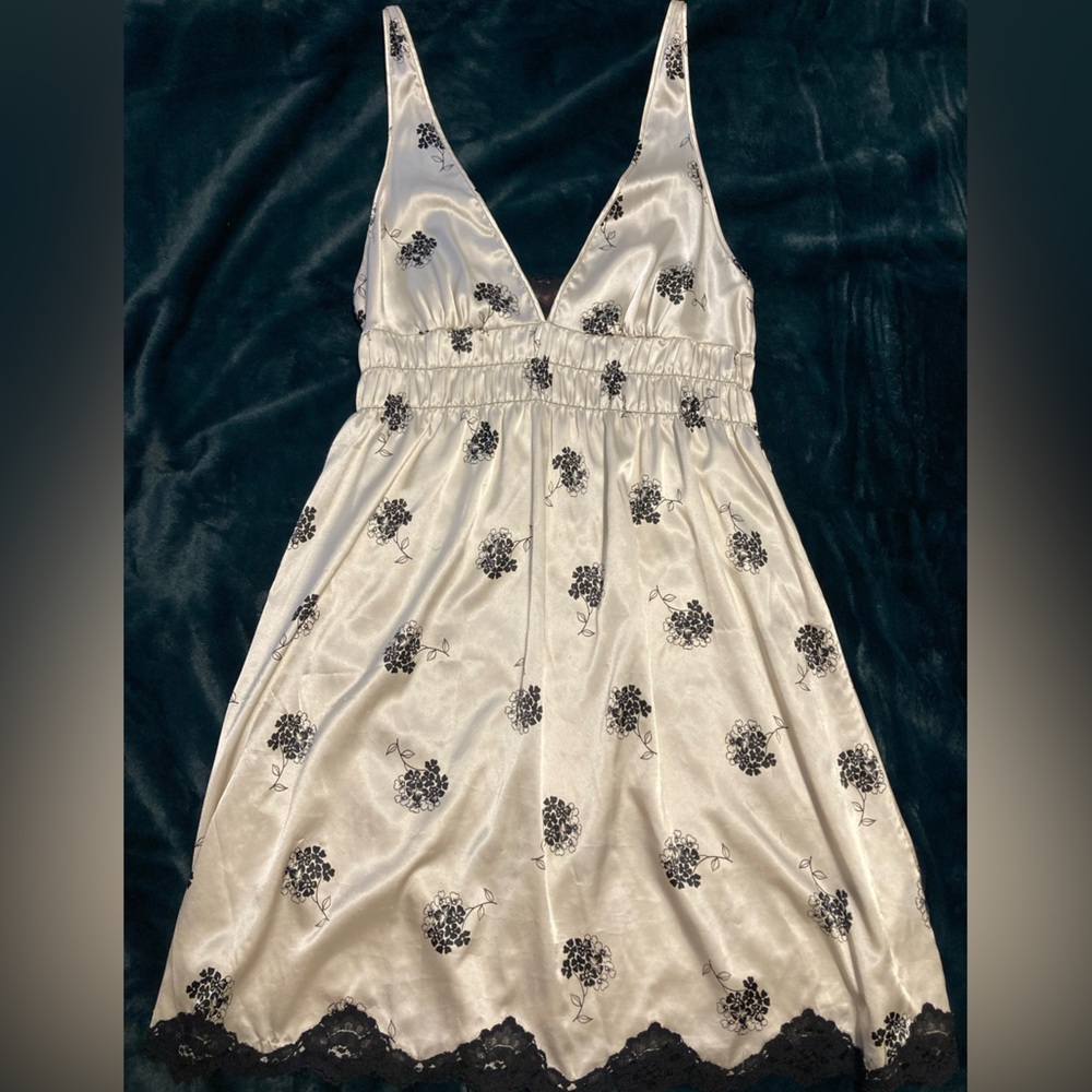 Victorias Secret Angels Vintage 2000s Lingerie Y2K Satin Lace Slip Dress